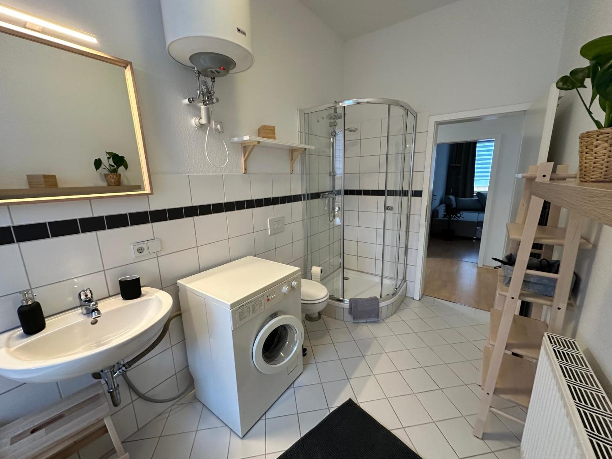 Ferienwohnung Fuer 8 Mit Balkon Erfurt Exterior photo