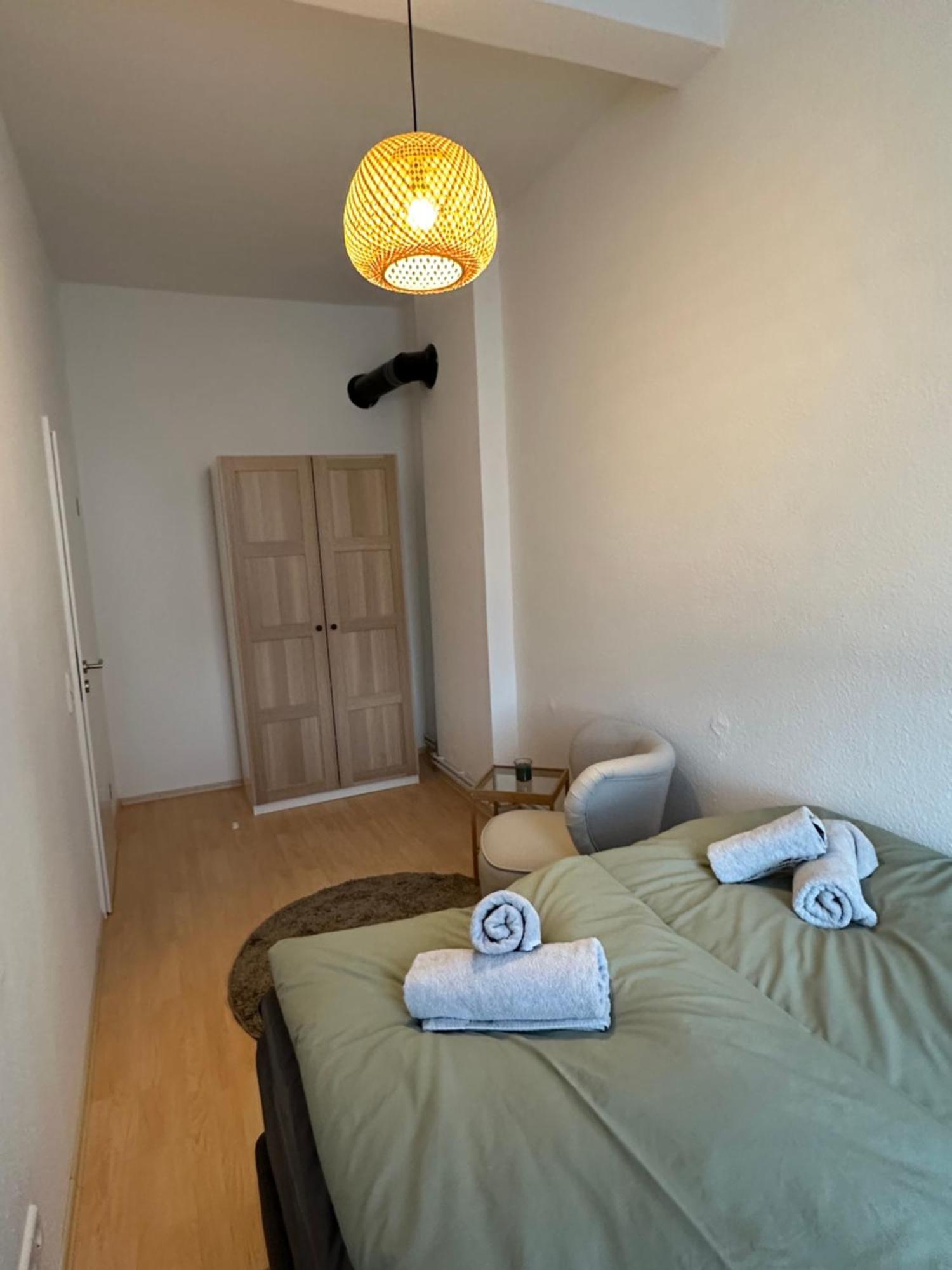 Ferienwohnung Fuer 8 Mit Balkon Erfurt Exterior photo